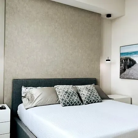 Brand New Top Floor In The Heart Of Miami Exterior photo
